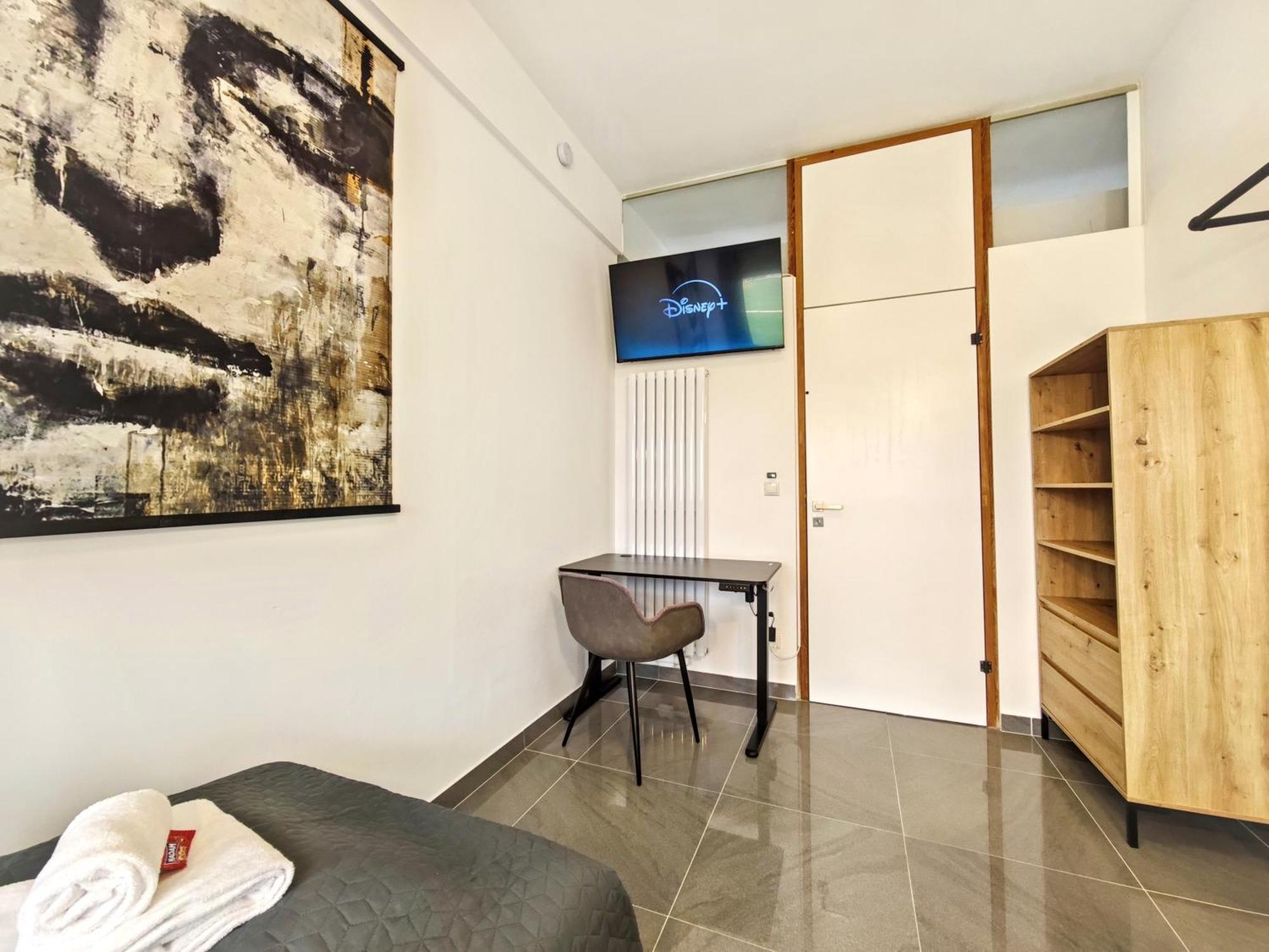 Loft Fuer Bis Zu 12, Whirlpool, Infrarotsauna, Arcade-spiele, Tischfussball, Wii *